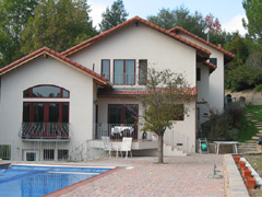 Tomishev Rresidence